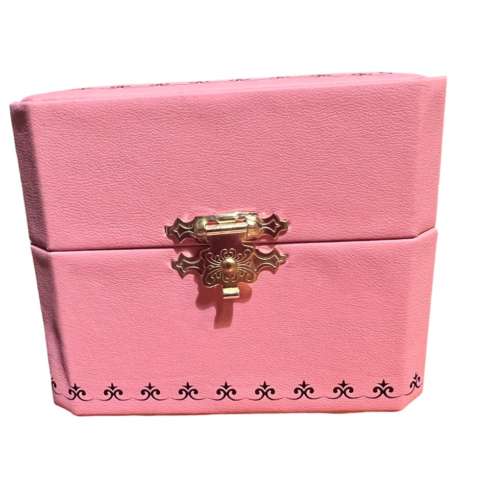 Juicy Couture Los Angeles NWT Gold & Silver Tone “DUMP HIM” Rhinestone Watch - Picture 6 of 8